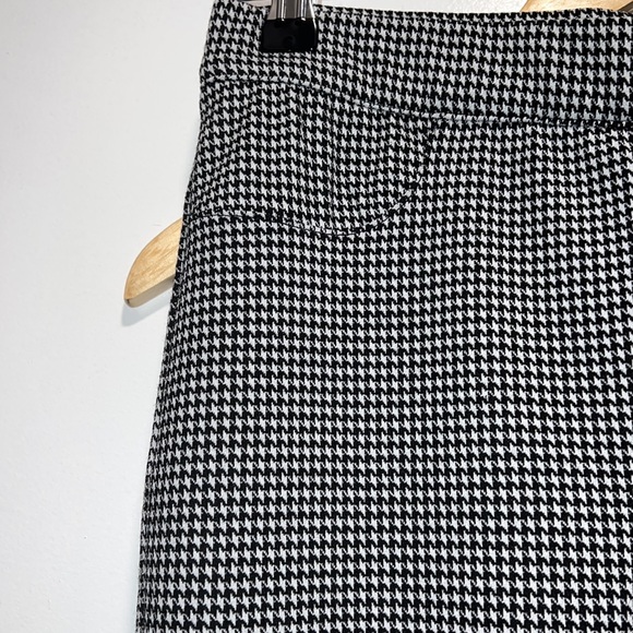 Houndstooth Print Slim Fit Pants - Picture 3 of 5